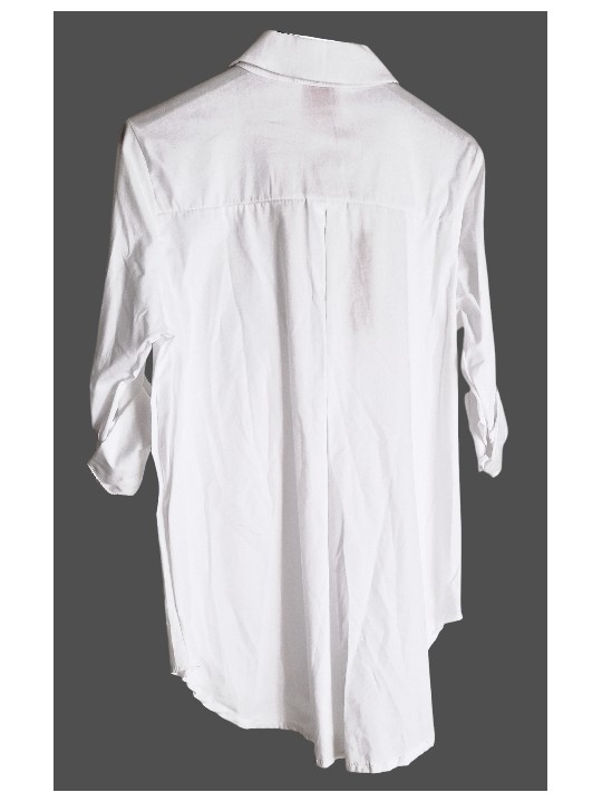 Chemise basique blanche de chez Zetta Otto.