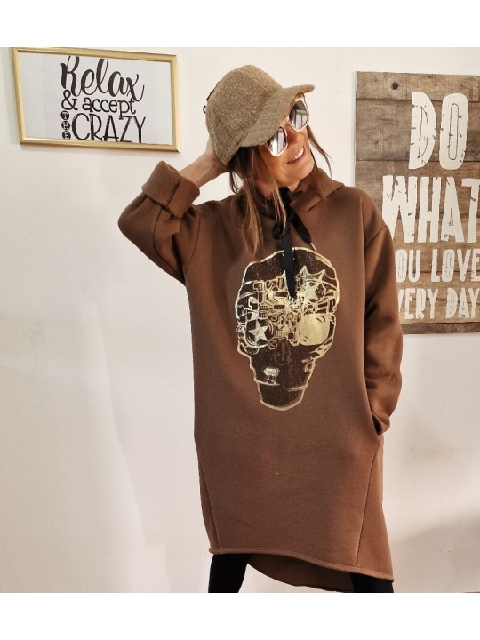 Robe sweat capuche marron choco sublimée par une tête de mort revisitée or devant.