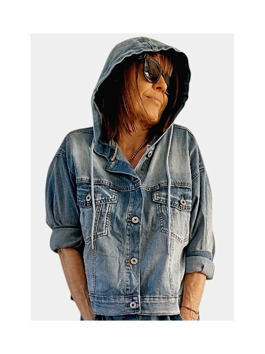 Blouson en denim délavé à capuche, loose à souhait