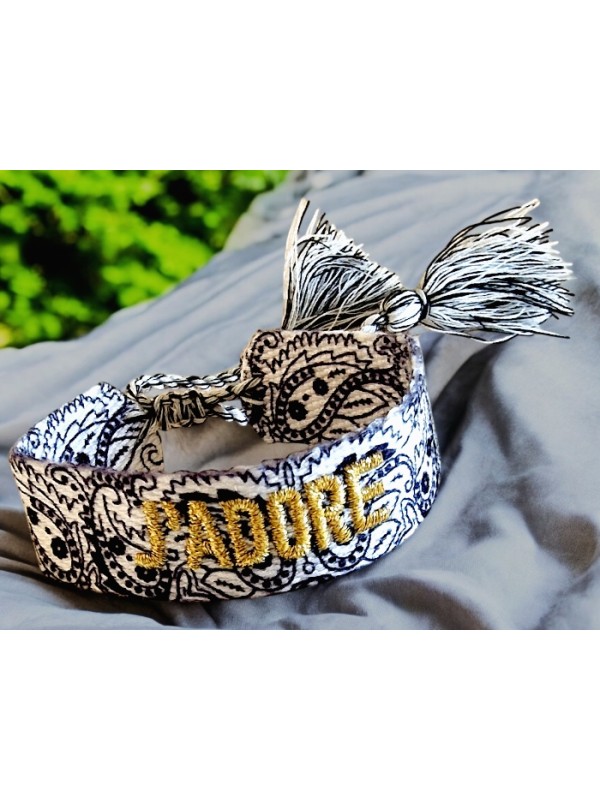 Bracelet tissus style bandana noir et blanc, resserrable avec deux pompons, j'adore brodé doré