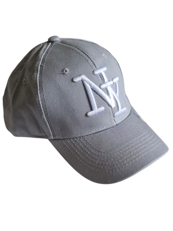 Casquettegris perle "fashion essential" de vos tenues, logo NY blanc .