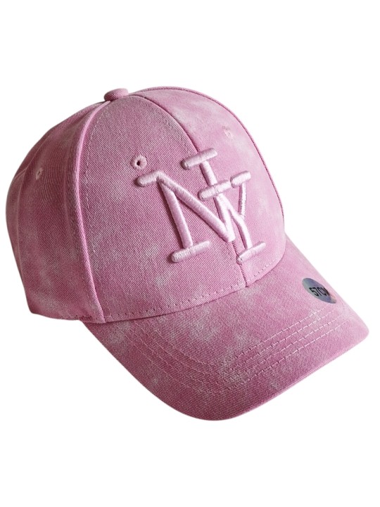 Casquette rose baby, "fashion essential" de vos tenues, logo NY rose .