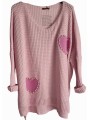 Pull OVERSIZE nid d'abeilles rose baby, cœurs rose ornés de perles blanches.